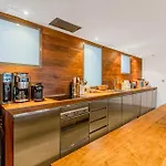 Spacious & Tranquil 2Br Maisonette In Notting Hill