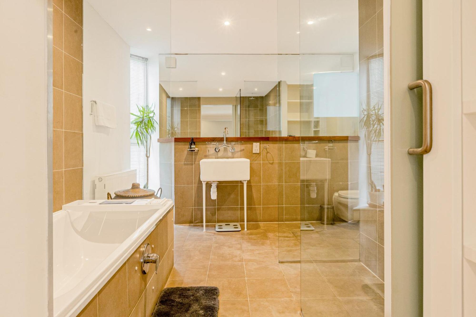Spacious & Tranquil 2br Maisonette In Notting Hill Appartamento *